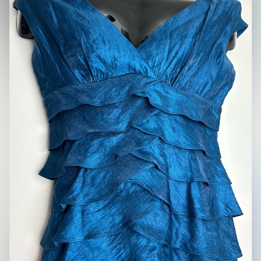 London Style Iridescent Blue Layered Mini Dress NWOT (MRSP$109) - Picture 3 of 9
